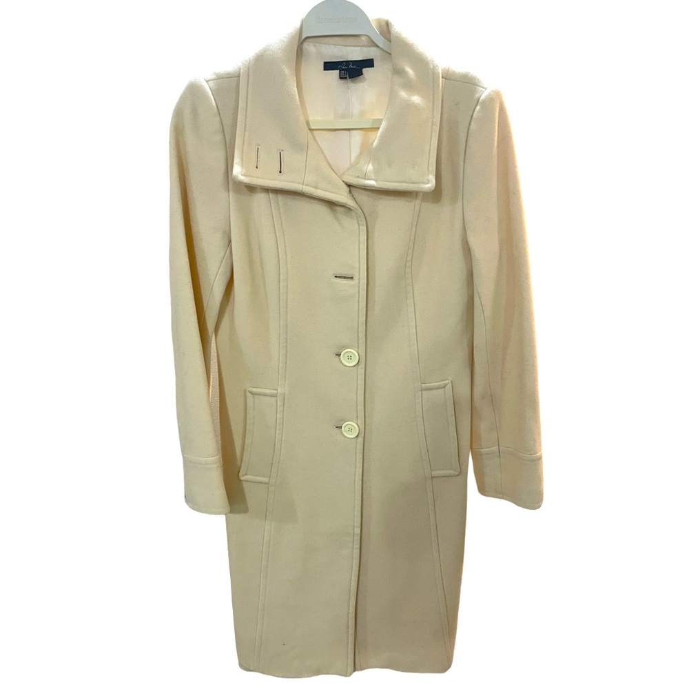 Excellent gently used cream Zara long coat.